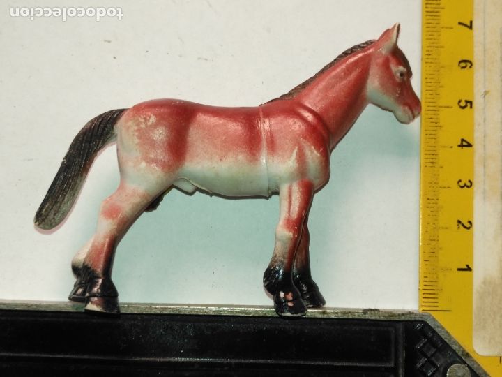Figures of Bethlehem: figura plastico para portal de belen granja circo - caballo
