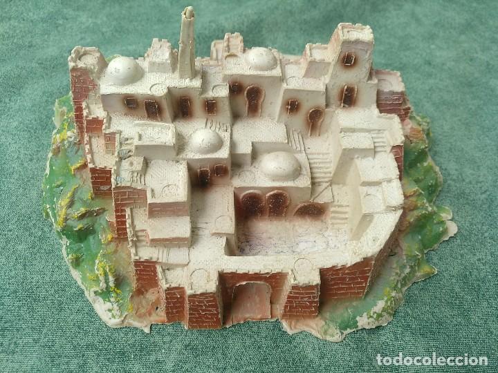 Figuras de Bel&eacute;n: LOTE ANTIGUOS EDIFICIOS CIUDAD BEL&Eacute;N PL&Aacute;STICO - Foto 2