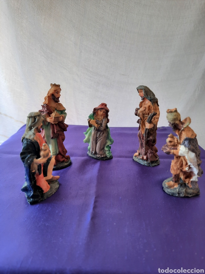 Figurines pour Cr&egrave;ches de No&euml;l: Bel&eacute;n Maria, Jos&eacute; y reyes magos resina sin ni&ntilde;o.