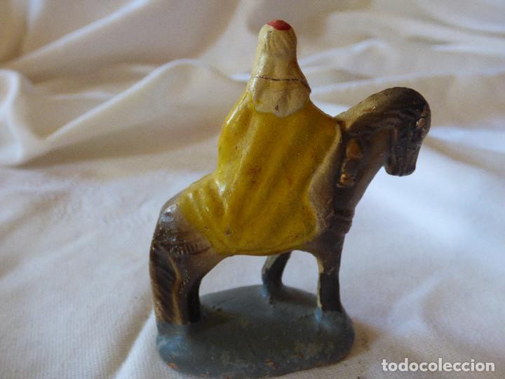 Figuras de Bel&eacute;n: Rey Mago de barro,Belen. - Foto 2