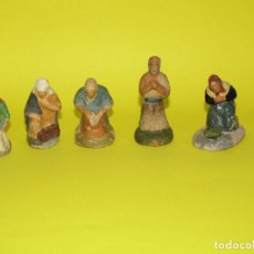 Figuras de Belén: ANTIGUAS FIGURAS DE BELÉN EN BARRO COCIDO TERRACOTA