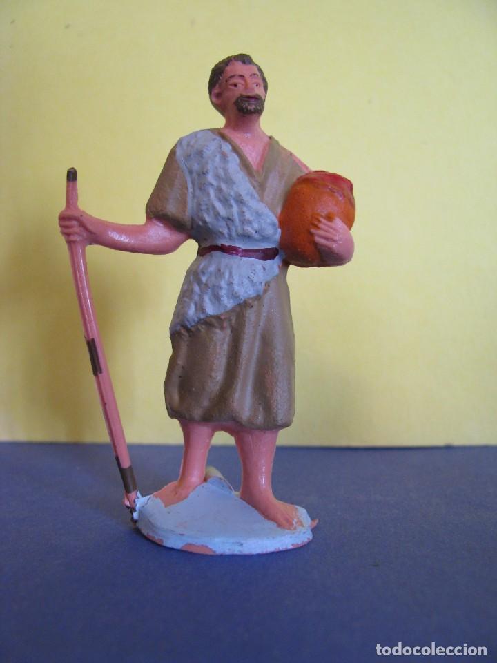 Figuras de Bel&eacute;n: FIGURA DE BELEN. PLASTICO. 7 CM. - Foto 1
