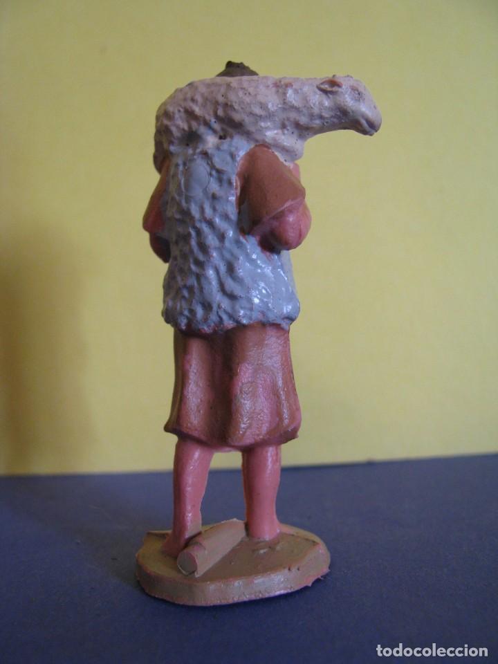 Figuras de Bel&eacute;n: FIGURA DE BELEN. PLASTICO. 7 CM. - Foto 2