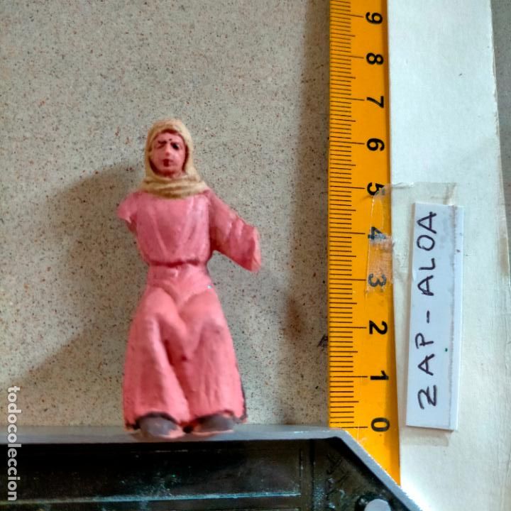 Figuren f&uuml;r Weihnachtskrippen: haga su oferta Antigua figuras portal de Bel&eacute;n pl&aacute;stico duro manca