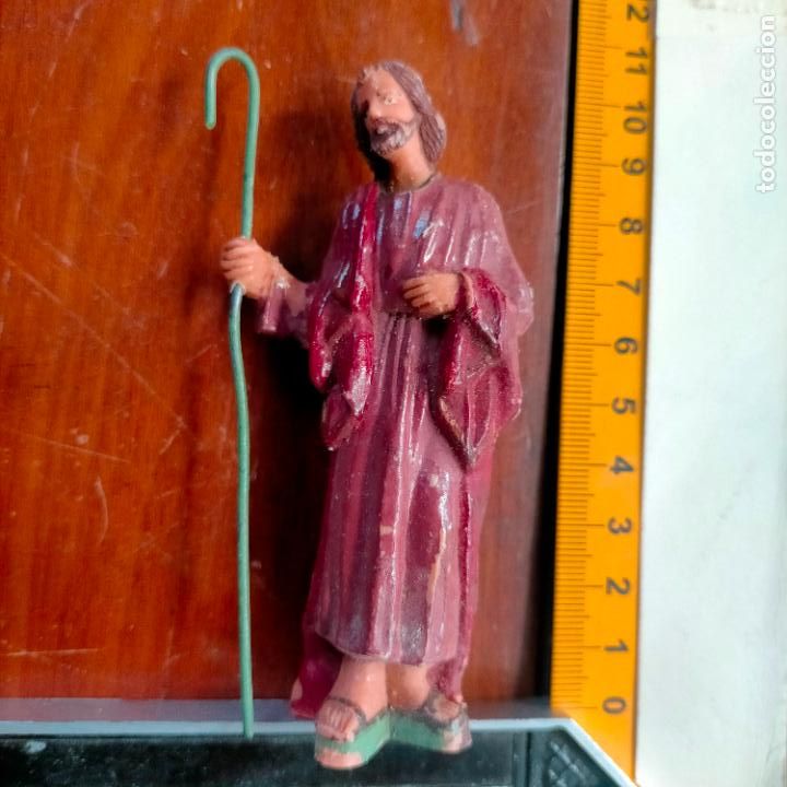 Figuras de Pres&eacute;pios: ESCUCHO OFERTA - RARA FIGURA DE PORTAL DE BELEN PLASTICO DURO PECH OLIVER O SIMILAR - SAN JOSE