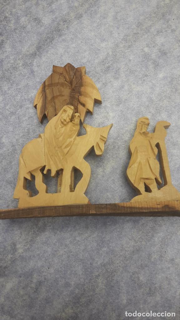 Figuras de Bel&eacute;n: Huida a Egipto, en madera. Jerusalen - Foto 1