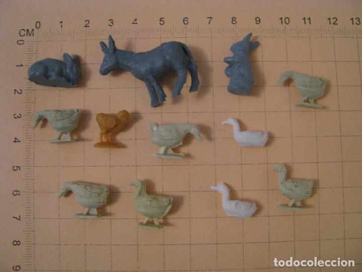 Figuras de Bel&eacute;n: FIGURAS DE BEL&Eacute;N. ANIMALES DE PL&Aacute;STICO. - Foto 2