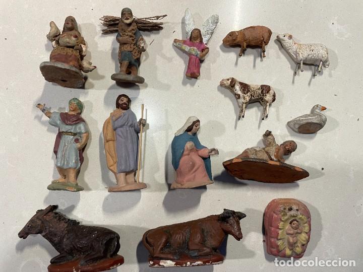 Figuras de Belén: Belen - Antiguas figuras de terracota y manos de plomo - Altura San Jose 6 cm - Foto 10 - 302856943