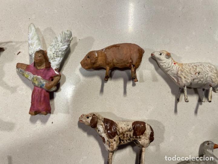 Figuras de Belén: Belen - Antiguas figuras de terracota y manos de plomo - Altura San Jose 6 cm - Foto 12 - 302856943
