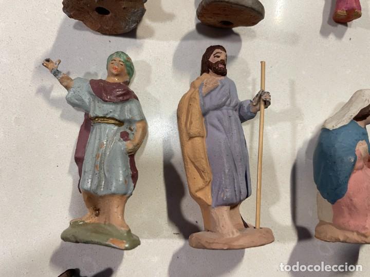 Figuras de Belén: Belen - Antiguas figuras de terracota y manos de plomo - Altura San Jose 6 cm - Foto 14 - 302856943