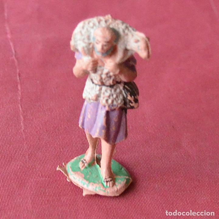 Figurines pour Cr&egrave;ches de No&euml;l: PASTOR CON OVEJA - DE PLASTICO PARA BELEN O PESEBRE - 6 CM APROX