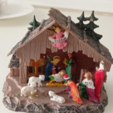 Figurines pour Crèches de Noël: ANTIGUO PORTAL DE BELÉN PLÁSTICO DURO. Lote 330392798