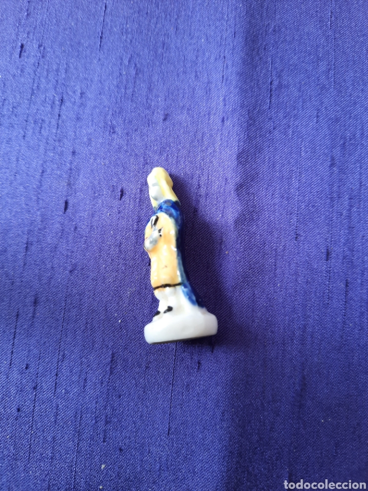 Figurines pour Cr&egrave;ches de No&euml;l: Figura de roscon porcelana