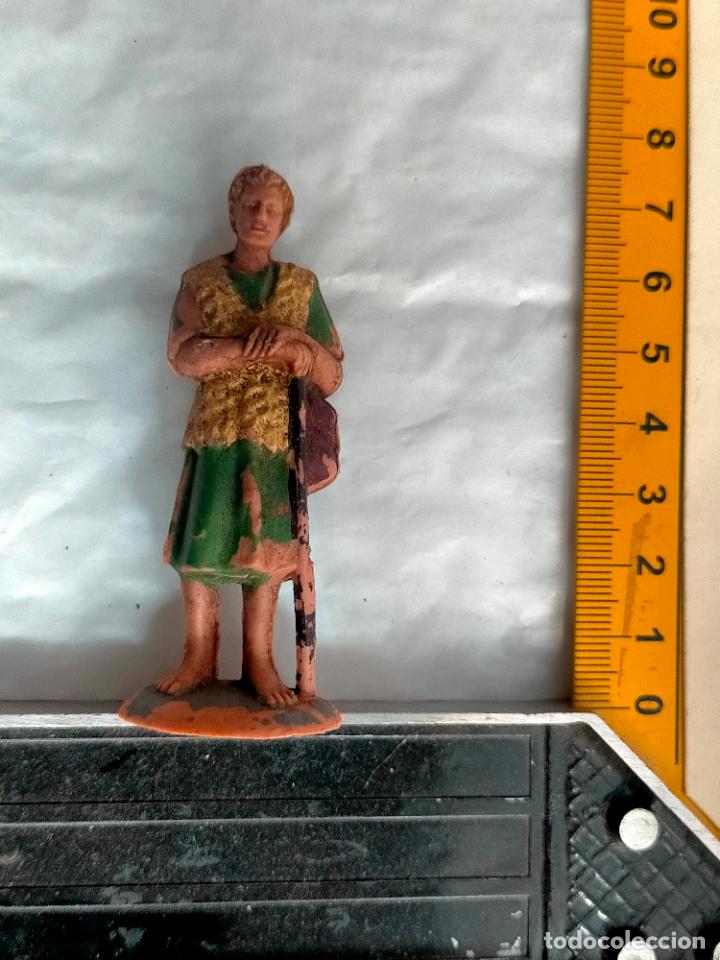 Figuras de Pres&eacute;pios: HAGA SU OFERTA figura portal de belen o nacimiento plastico duro pech o similar ver medida en foto
