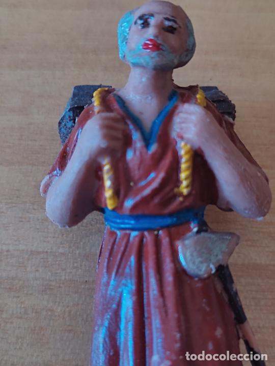 Figuras de Pres&eacute;pios: BELEN FIGURA LE&Ntilde;ADOR O SIMILAR 8 CM ALTO PL&Aacute;STICO