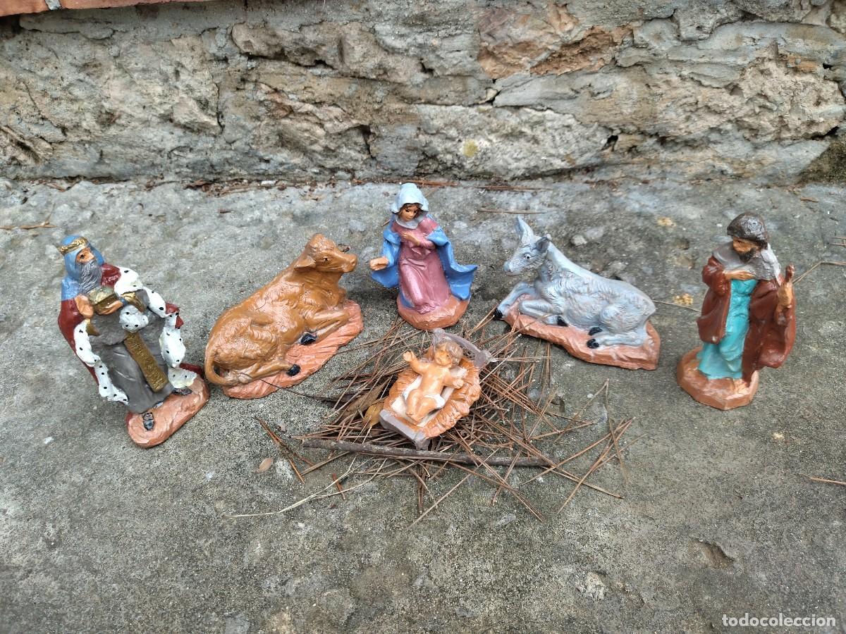 Figuras de Bel&eacute;n: Belen hecho y pintado a mano - Foto 9