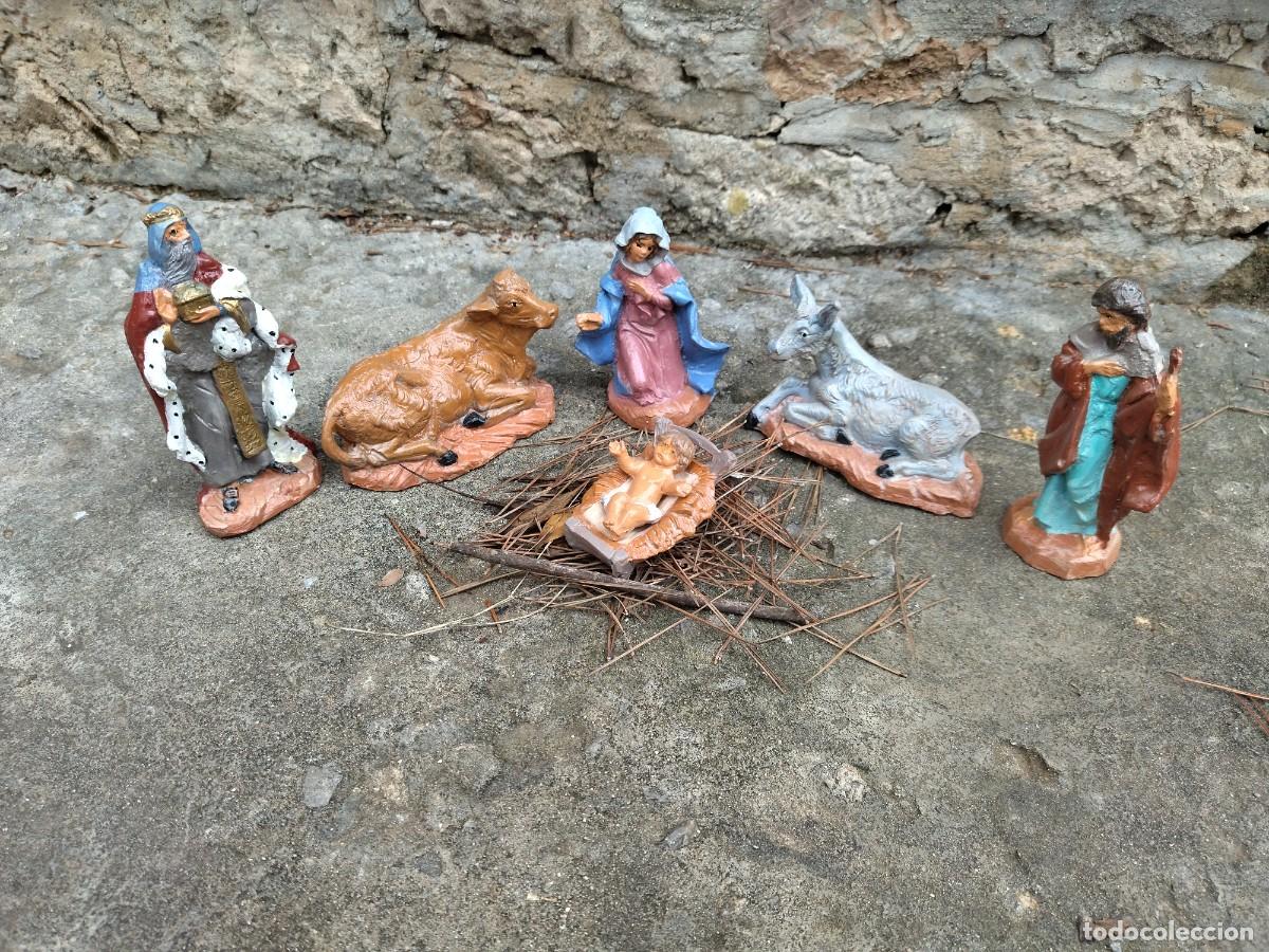 Figuras de Bel&eacute;n: Belen hecho y pintado a mano - Foto 17
