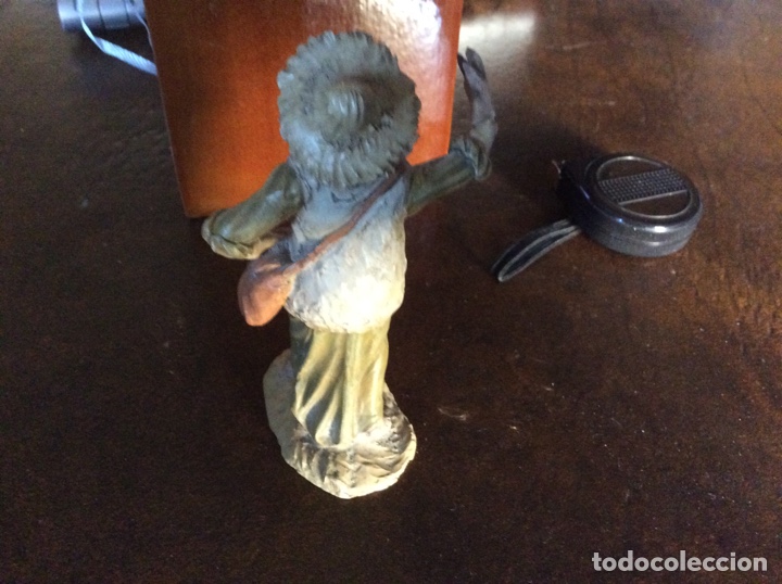 Figuras de Bel&eacute;n: Pastora con zurron - Foto 2