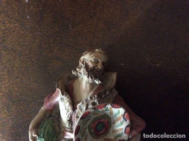 Figuras de Bel&eacute;n: Pastor con ofrendas - Foto 2