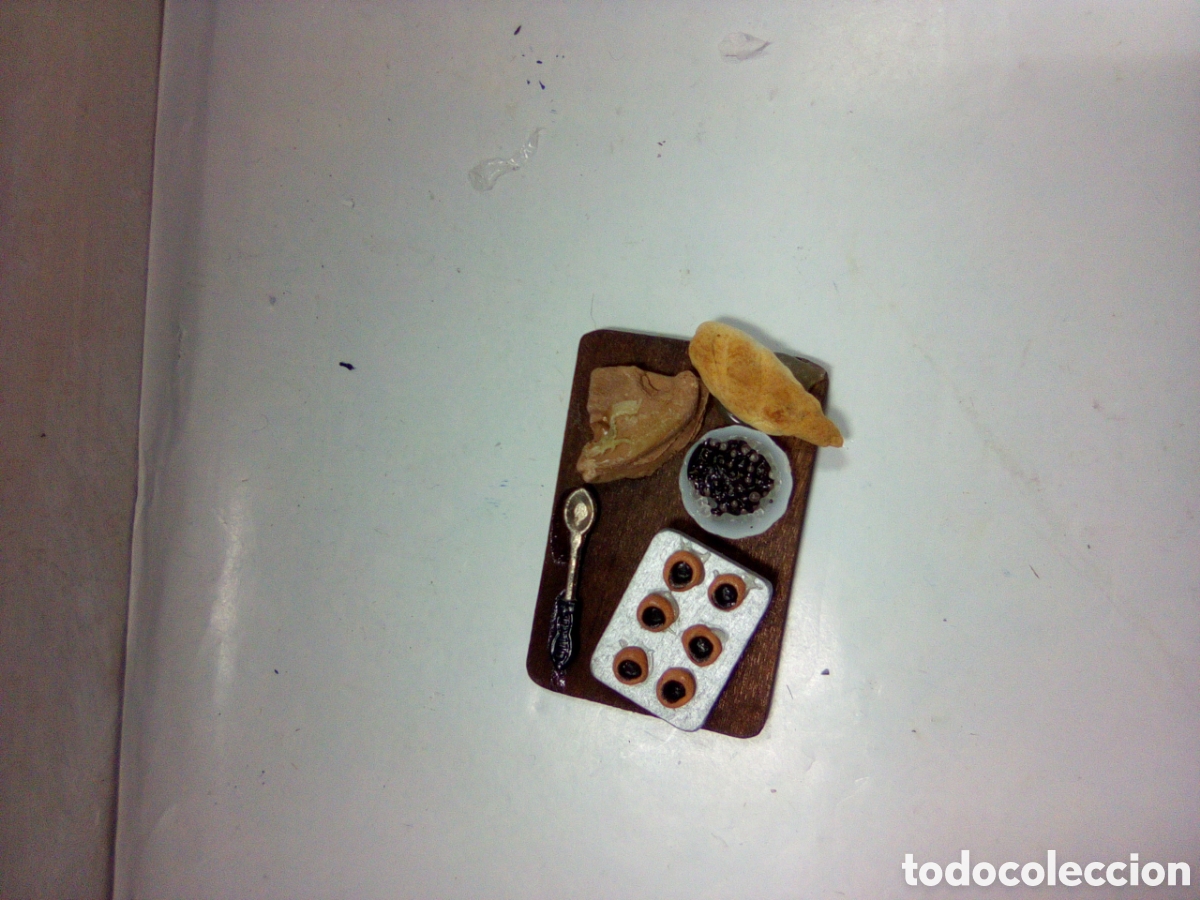 Figuras de Bel&eacute;n: Miniatura bandeja de comida - Foto 1