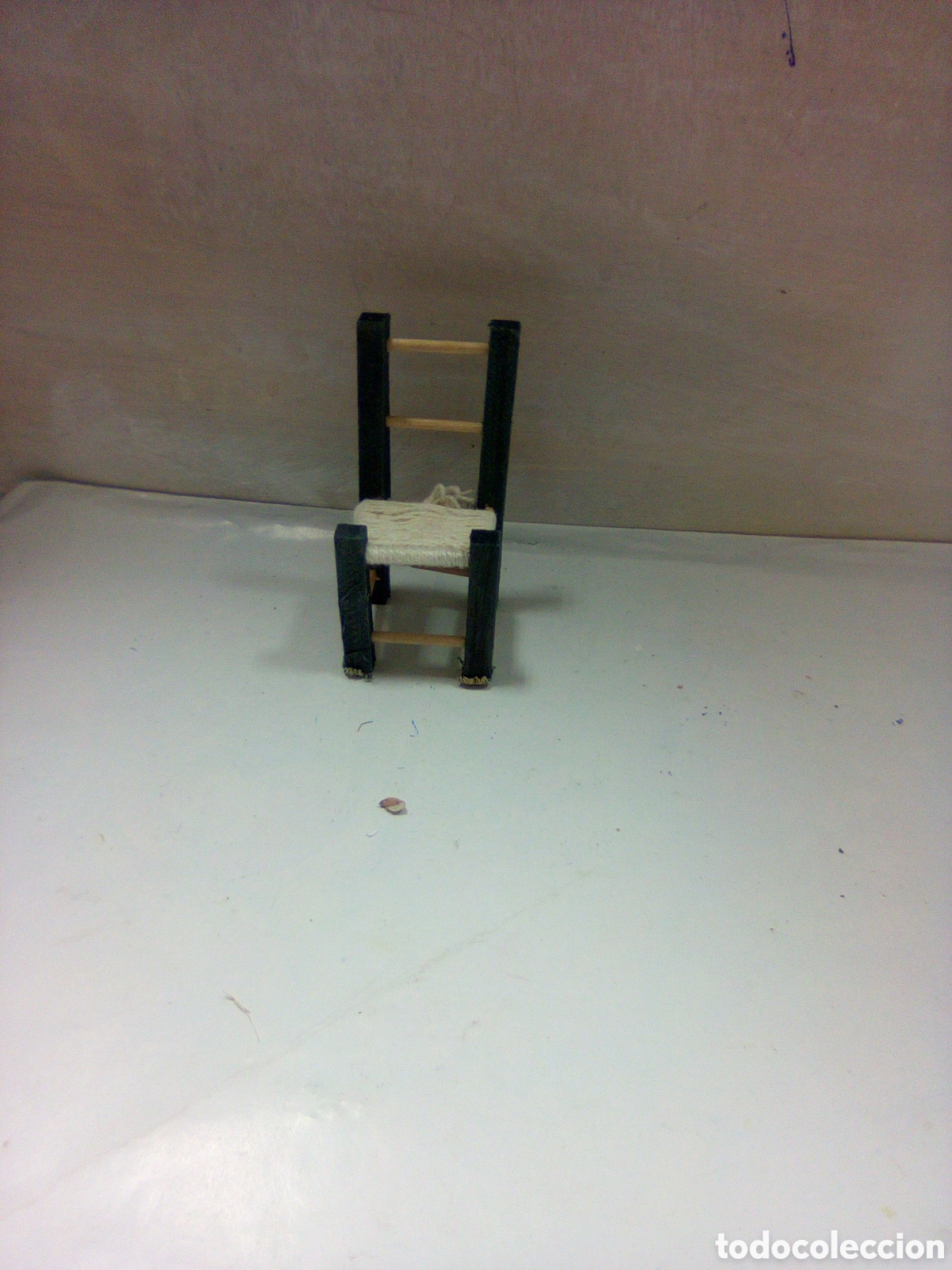 Figuras de Bel&eacute;n: Miniatura silla - Foto 1