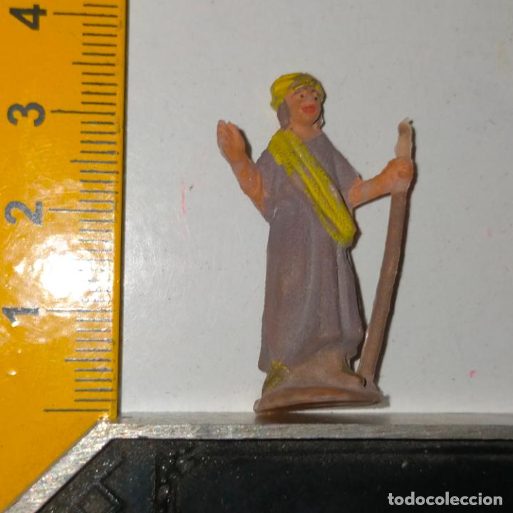 Figuras de Bel&eacute;n: antigua figura para portal de belen plastico duro - ofertas por lotes combinados pech o similar