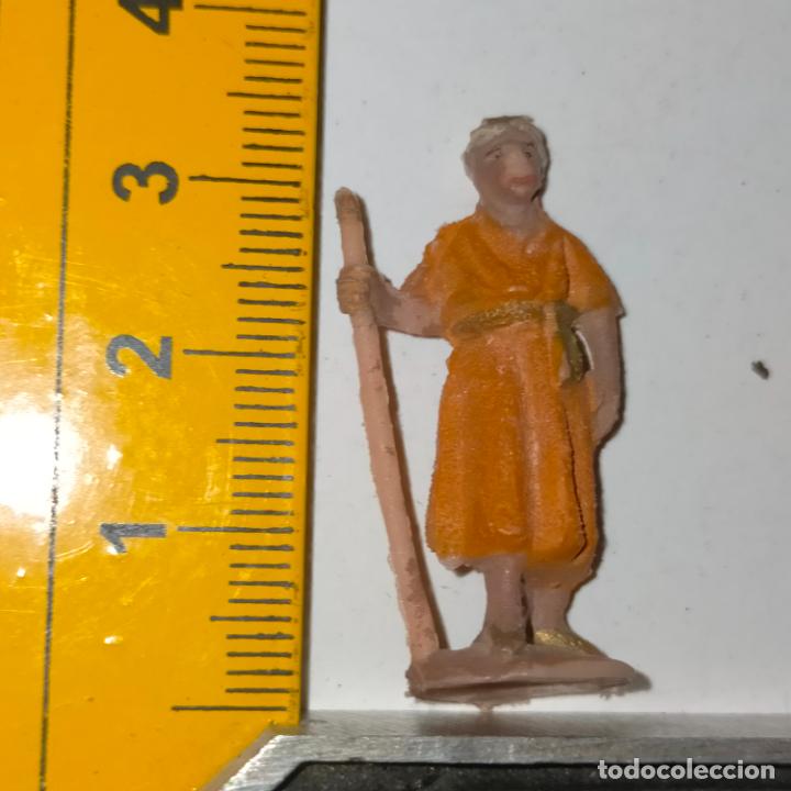 Figuras de Bel&eacute;n: antigua figura para portal de belen plastico duro - ofertas por lotes combinados pech o similar