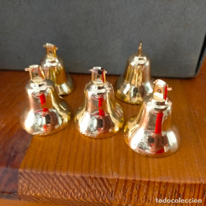 Figuren f&uuml;r Weihnachtskrippen: 5 CAMPANAS DORADAS DE NAVIDAD DECORACION NAVIDE&Ntilde;A PARA ARBOL O PORTAL DE BELEN