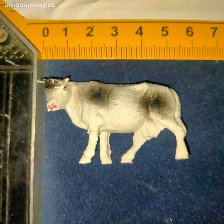 Figuras de Bel&eacute;n: Haga su oferta Antigua figura para portal de Bel&eacute;n nacimiento pl&aacute;stico duro pech o similar