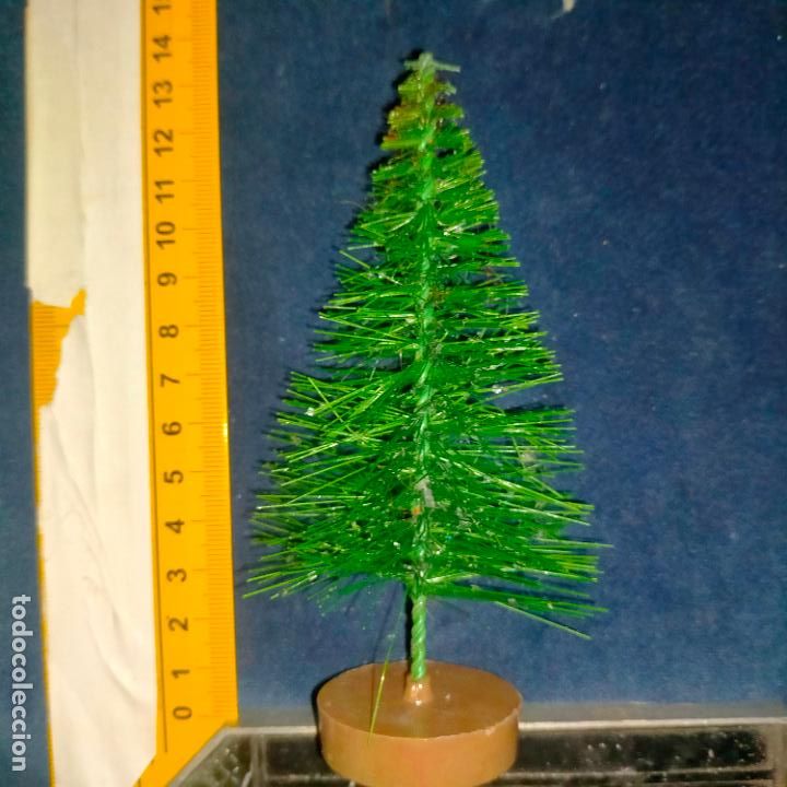 Figuras de Bel&eacute;n: Haga su oferta Antigua figura para portal de Bel&eacute;n nacimiento pl&aacute;stico duro pech o similar