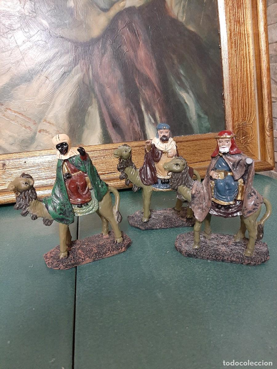 Figuras de Bel&eacute;n: LOTE DE 3 REYES MAGOS - Foto 9