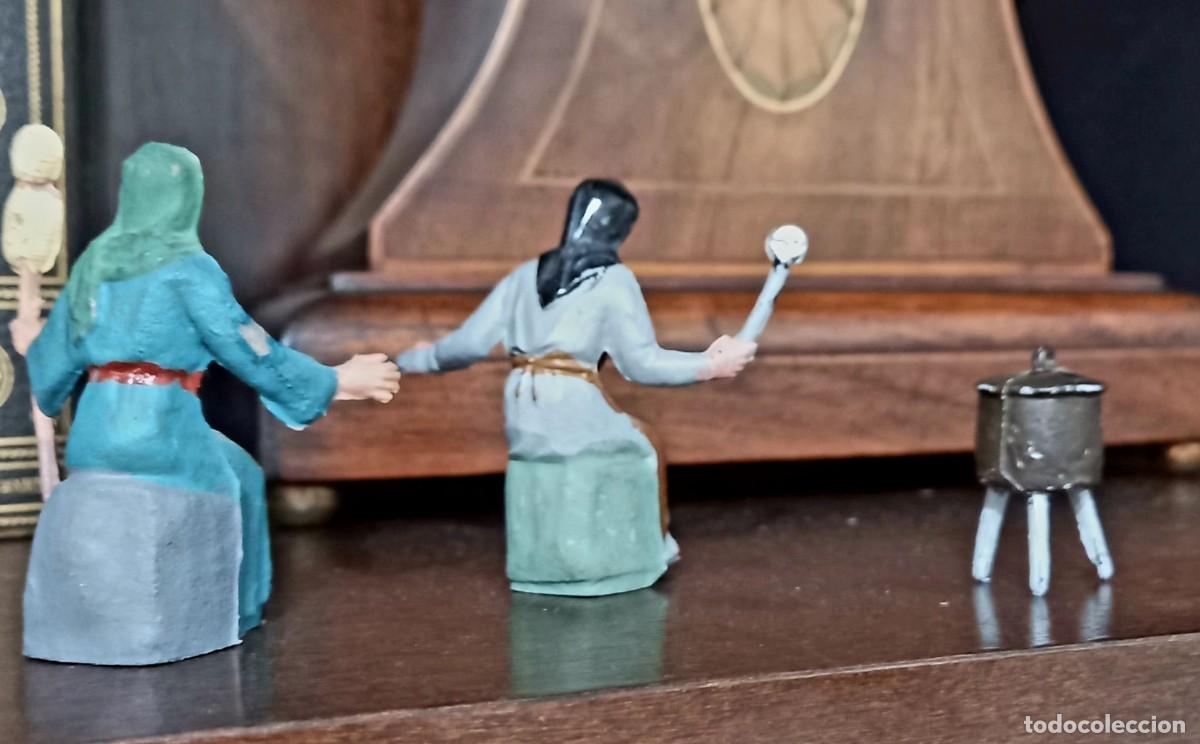 Figuras de Bel&eacute;n: FIGURAS DE BELEN. CASTA&Ntilde;ERA E HILANDERA. EN PL&Aacute;STICO - Foto 2