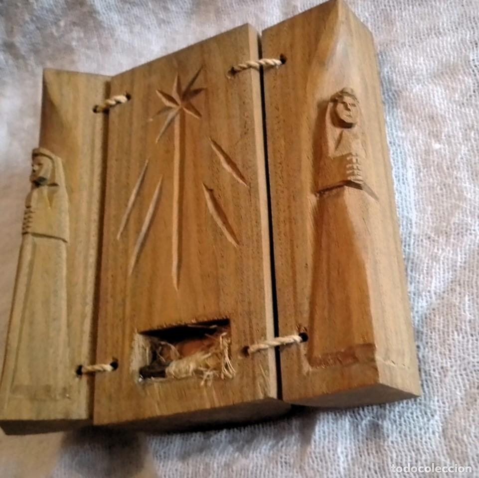 Figuras de Bel&eacute;n: Tr&iacute;ptico de Bel&eacute;n tallado en madera - Foto 3