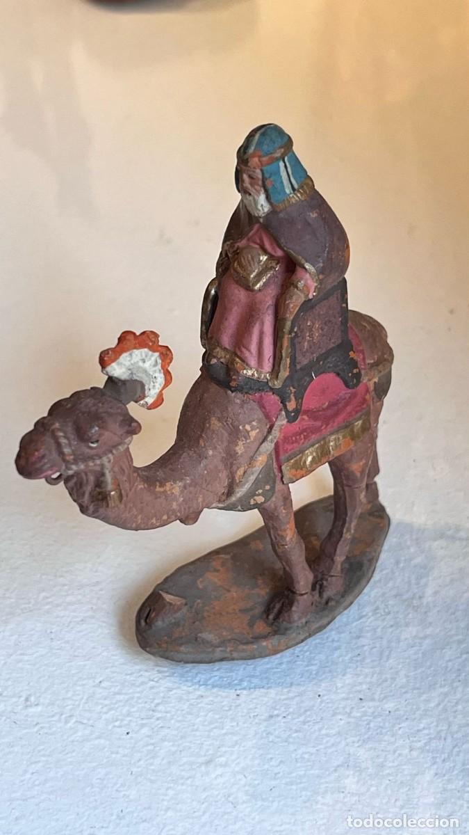 Figuras de Bel&eacute;n: Rey Mago de terracota - Foto 1