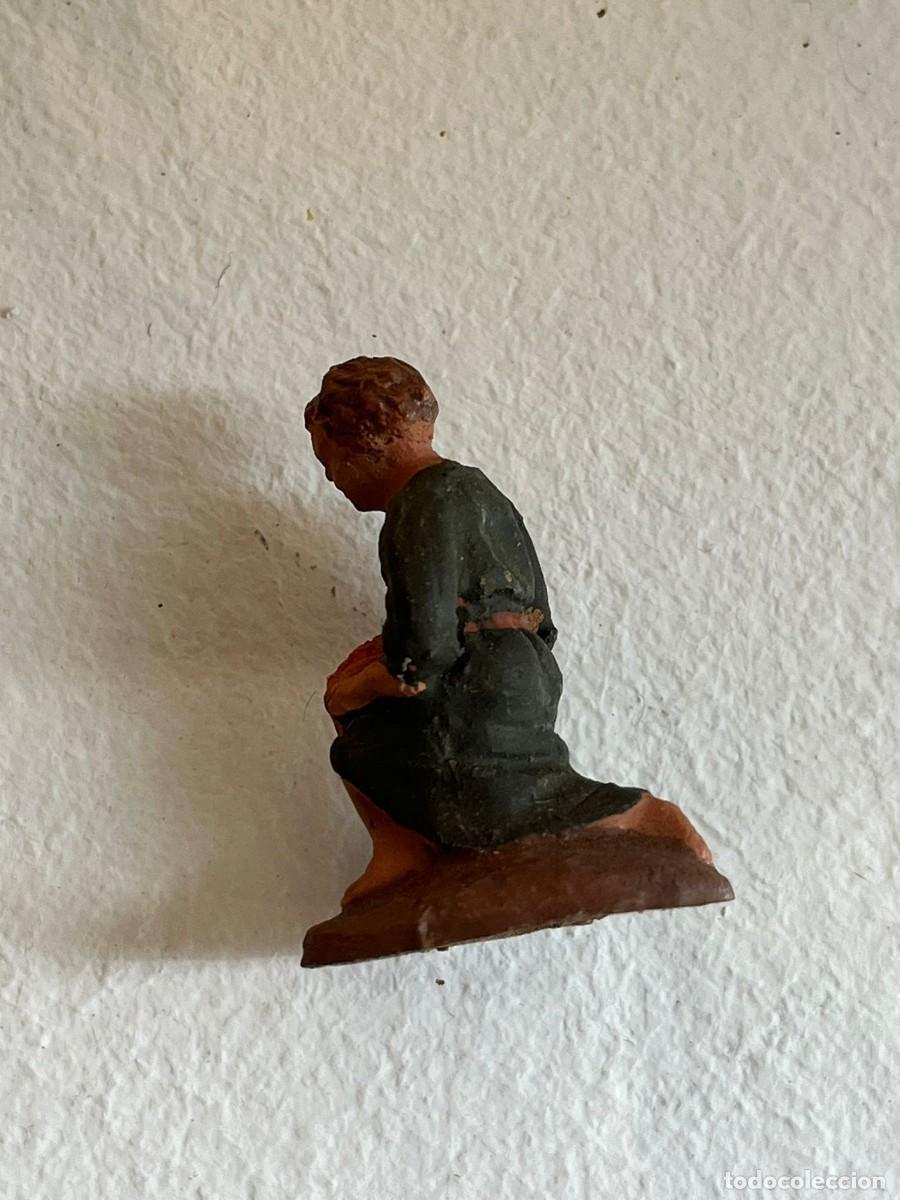 Figuras de Bel&eacute;n: Mujer de terracota policromada - Foto 2