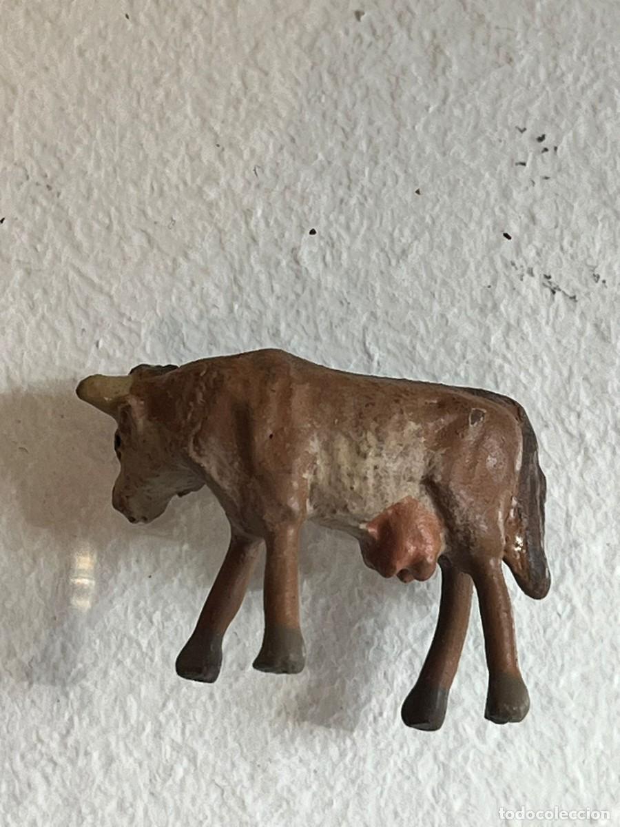 Figuras de Bel&eacute;n: Vaca de terracota policromada - Foto 1