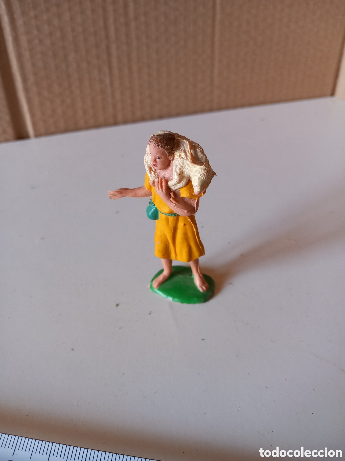 Figuras de Bel&eacute;n: Pastor con oveja - Foto 1