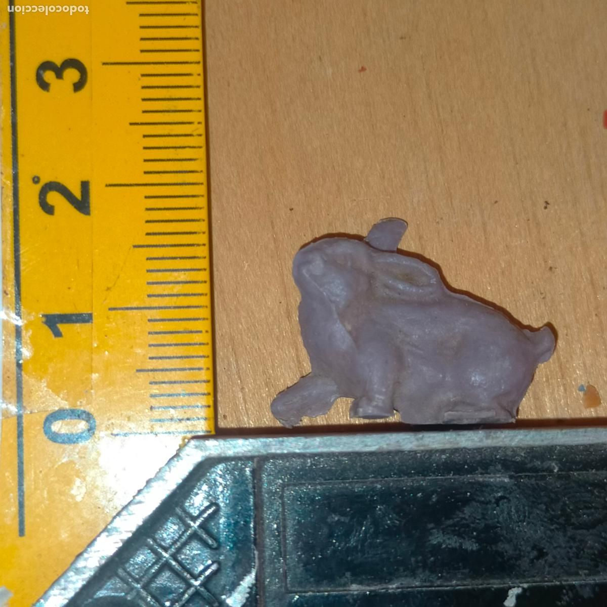 Figuras de Bel&eacute;n: antigua figura de portal de belen plastico duro nacimiento . OFERTA POR LOTES COMBINADOS -