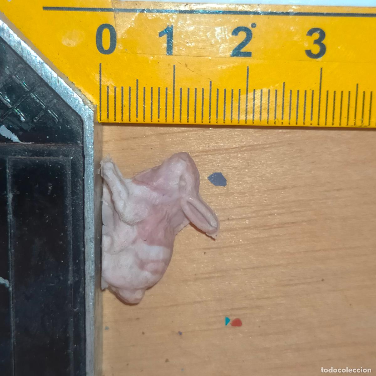 Figuras de Bel&eacute;n: antigua figura de portal de belen plastico duro nacimiento . OFERTA POR LOTES COMBINADOS -