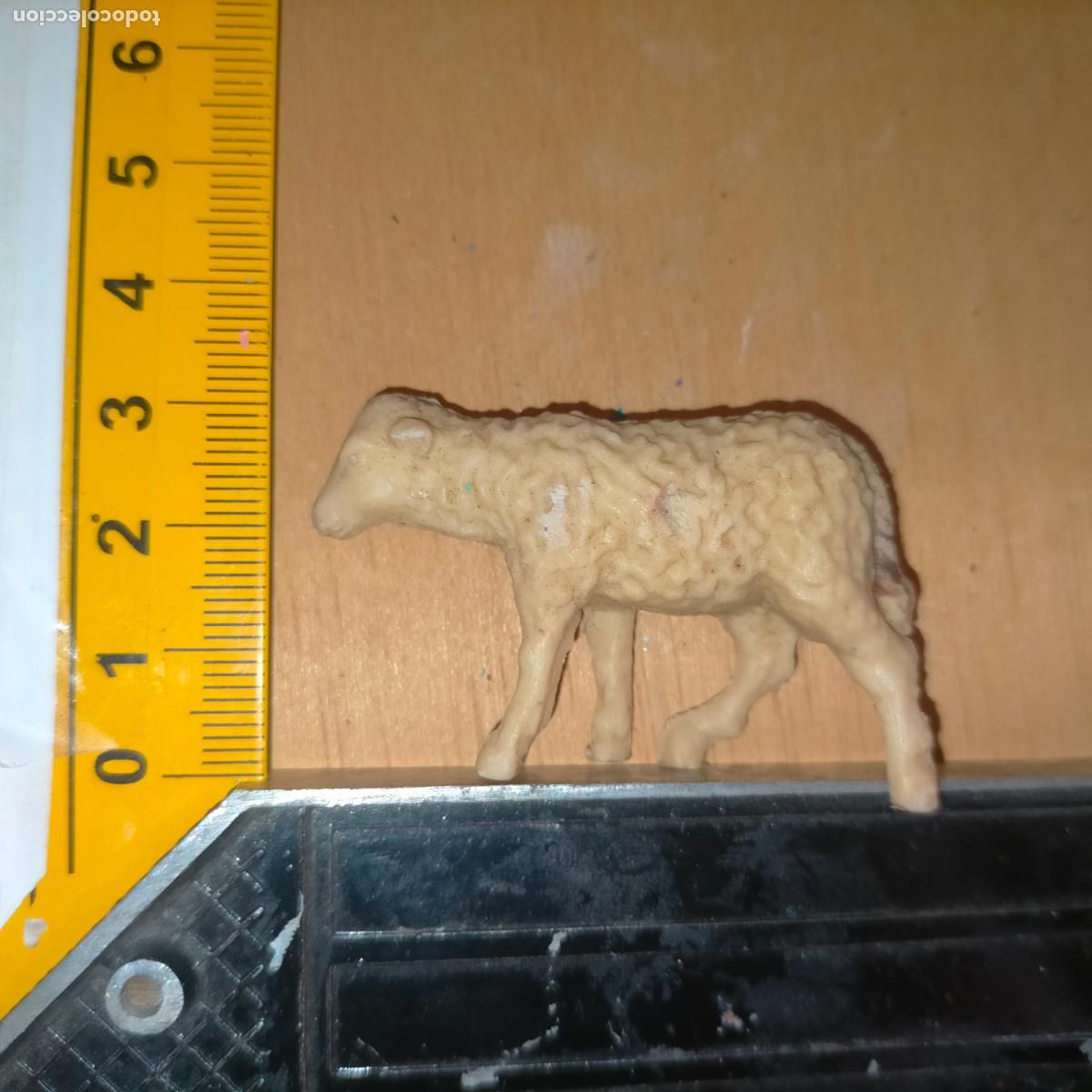 Figuren f&uuml;r Weihnachtskrippen: antigua figura de portal de belen plastico duro nacimiento . OFERTA POR LOTES COMBINADOS -