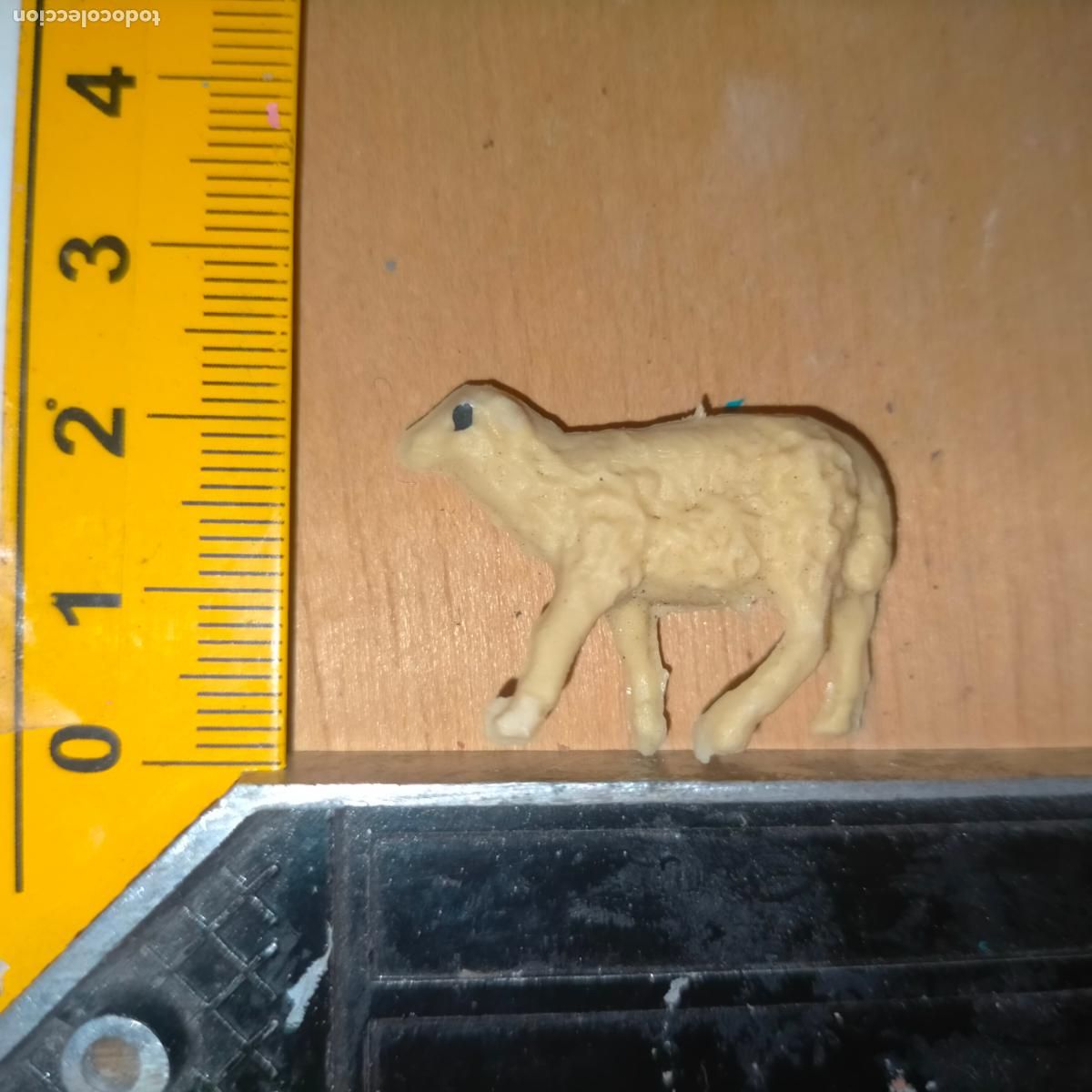 Figuren f&uuml;r Weihnachtskrippen: antigua figura de portal de belen plastico duro nacimiento . OFERTA POR LOTES COMBINADOS -