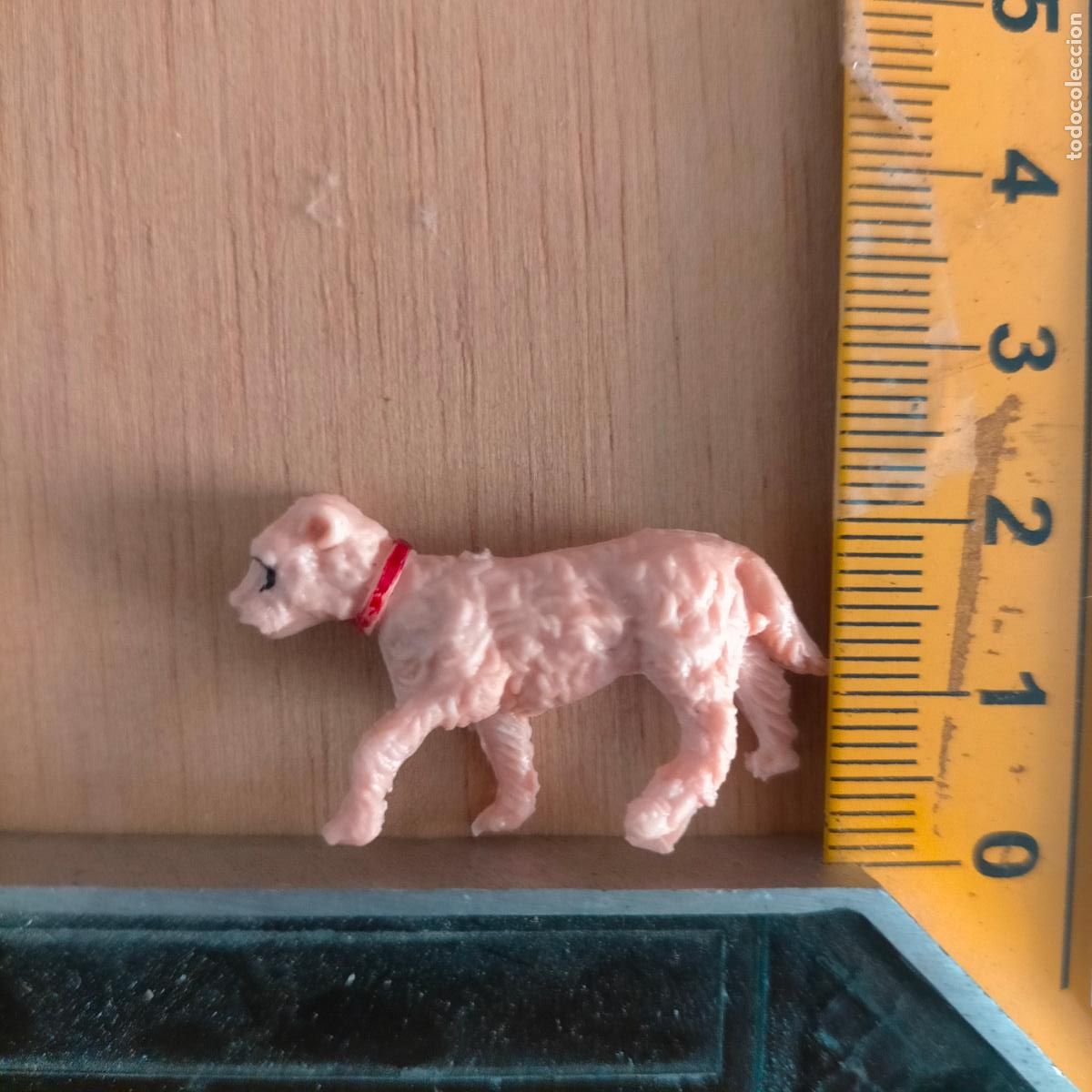 Figuren f&uuml;r Weihnachtskrippen: antigua figura de ANIMALES . portal de belen plastico duro nacimiento HAGA SU OFERTA