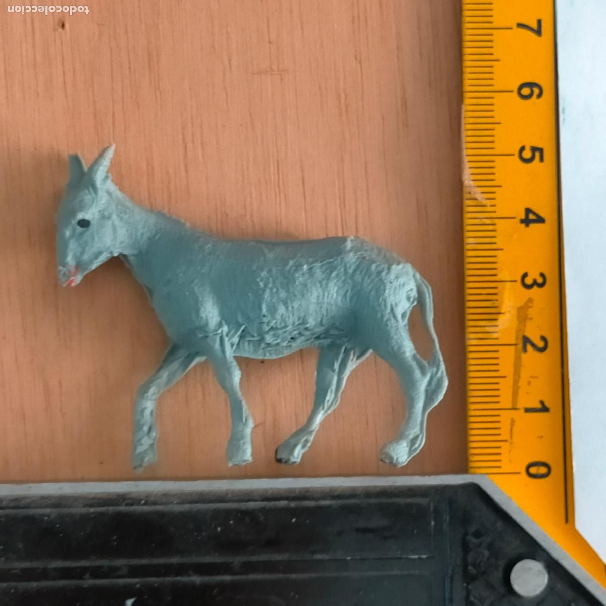 Figuren f&uuml;r Weihnachtskrippen: antigua figura de ANIMALES . portal de belen plastico duro nacimiento HAGA SU OFERTA