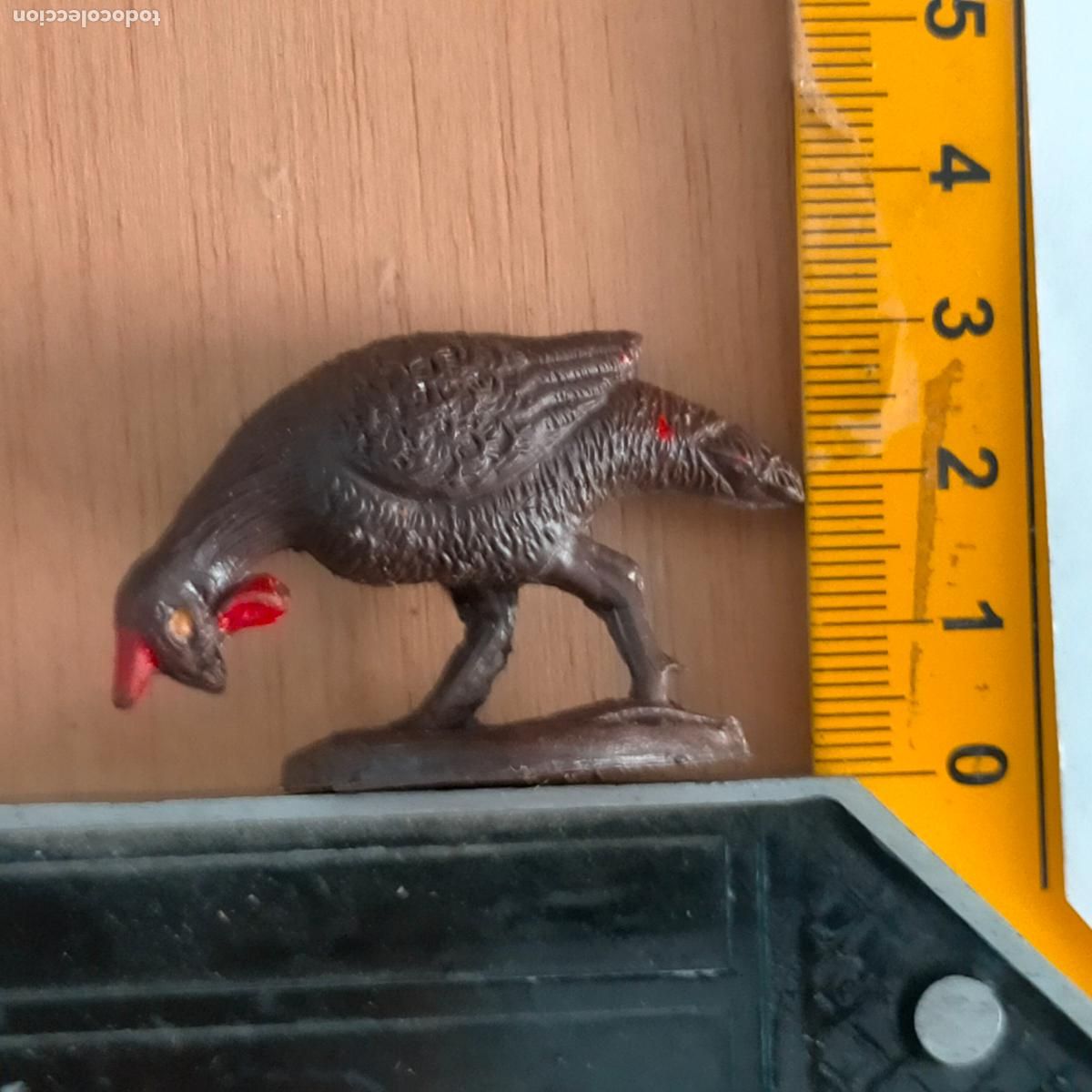 Figuren f&uuml;r Weihnachtskrippen: antigua figura de ANIMALES . portal de belen plastico duro nacimiento HAGA SU OFERTA