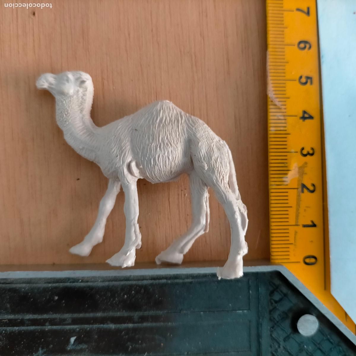 Figuren f&uuml;r Weihnachtskrippen: antigua figura de ANIMALES . portal de belen plastico duro nacimiento HAGA SU OFERTA