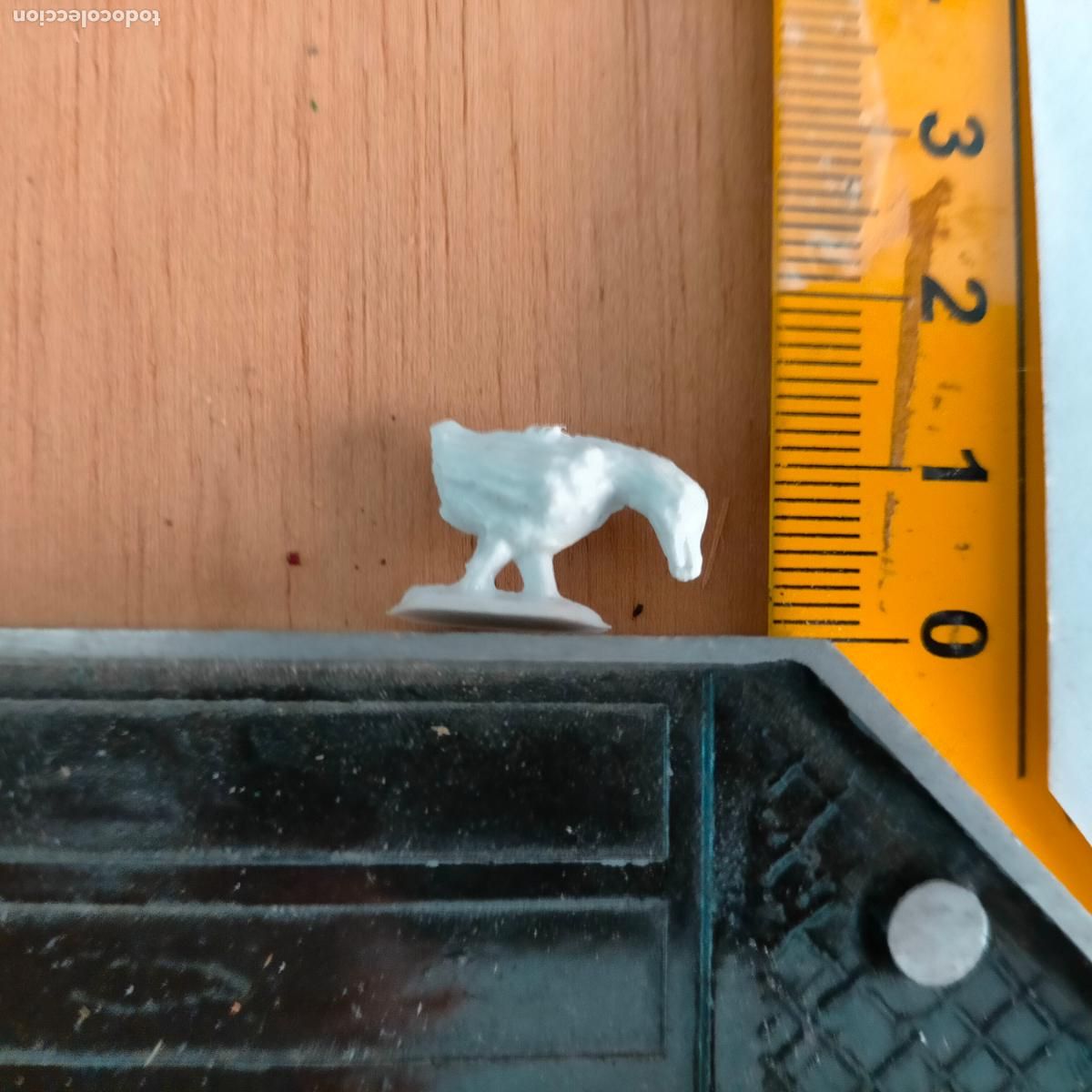 Figuras de Pres&eacute;pios: antigua figura de ANIMALES . portal de belen plastico duro nacimiento HAGA SU OFERTA