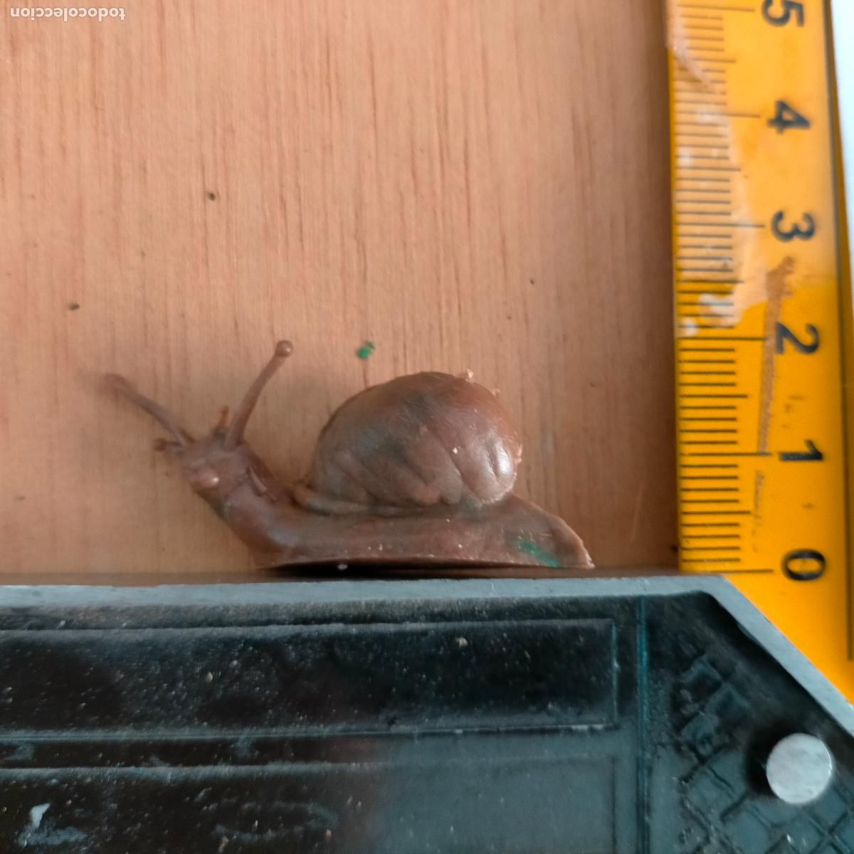 Figuren f&uuml;r Weihnachtskrippen: antigua figura de ANIMALES . portal de belen plastico duro nacimiento HAGA SU OFERTA