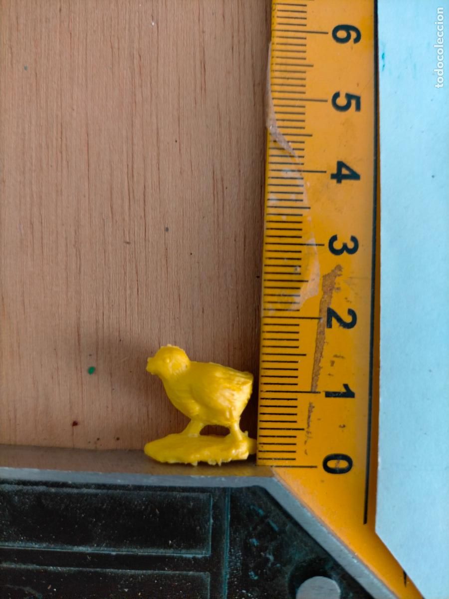 Figuras de Pres&eacute;pios: antigua figura de ANIMALES . portal de belen plastico duro nacimiento HAGA SU OFERTA