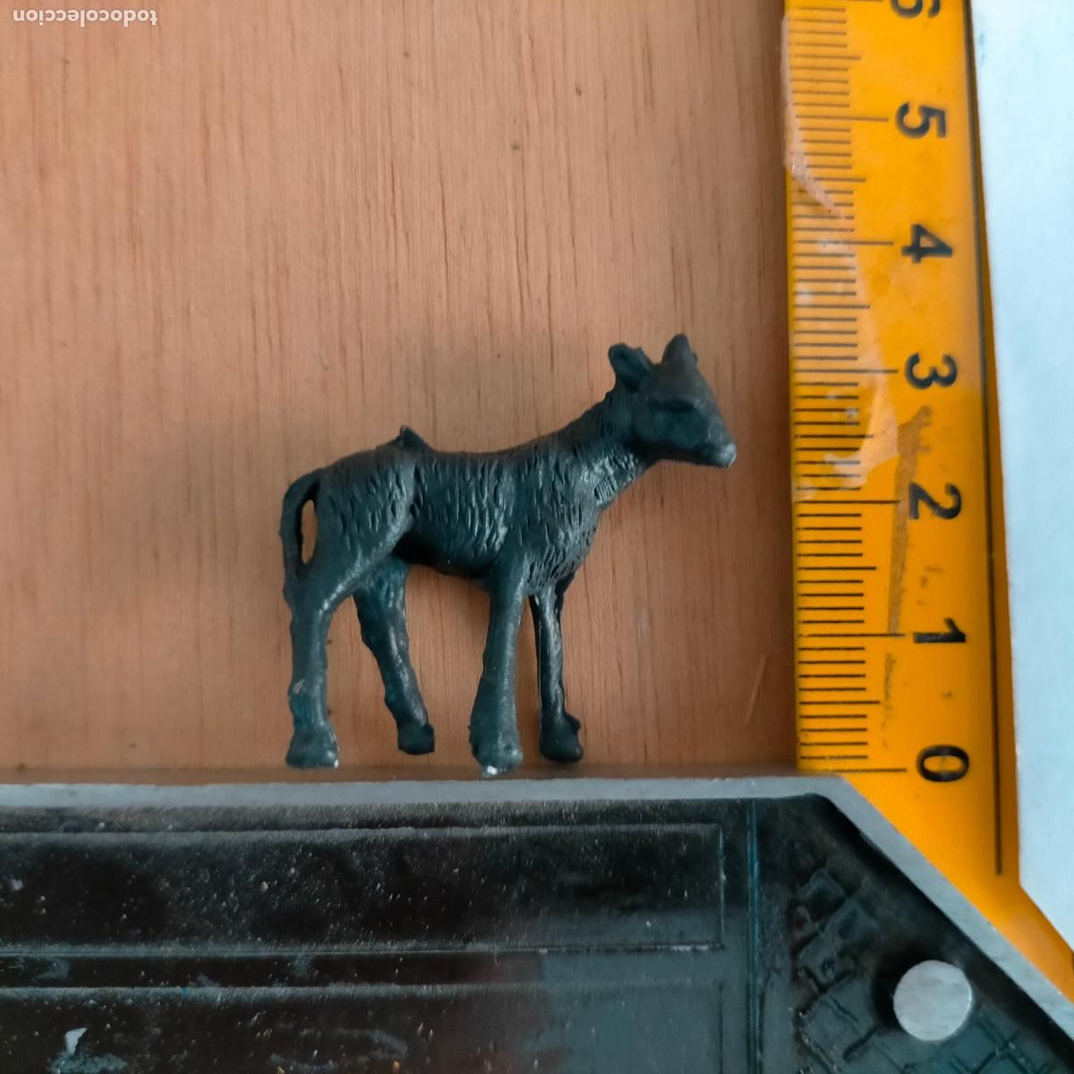 Figuren f&uuml;r Weihnachtskrippen: antigua figura de ANIMALES . portal de belen plastico duro nacimiento HAGA SU OFERTA