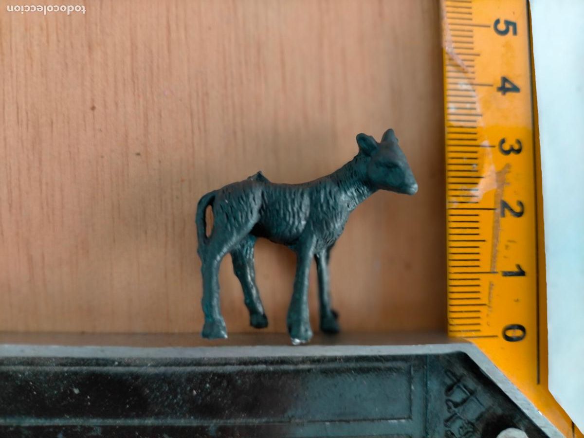 Figuras de Pres&eacute;pios: HAGA SU OFERTA antigua figura de ANIMALES . portal de belen plastico duro nacimiento